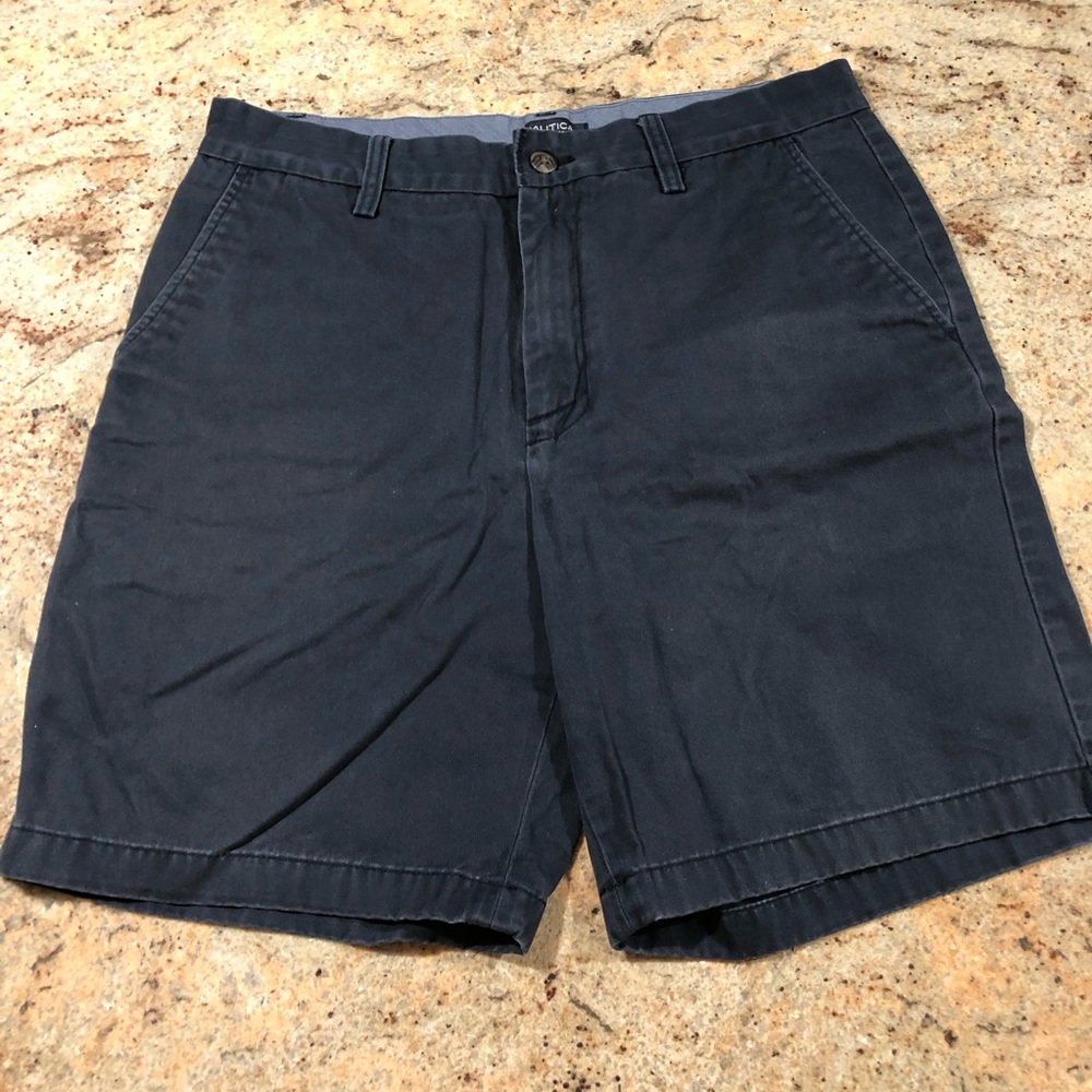 Nautica Navy Blue Men’s Classic Fit Deck Short 32
